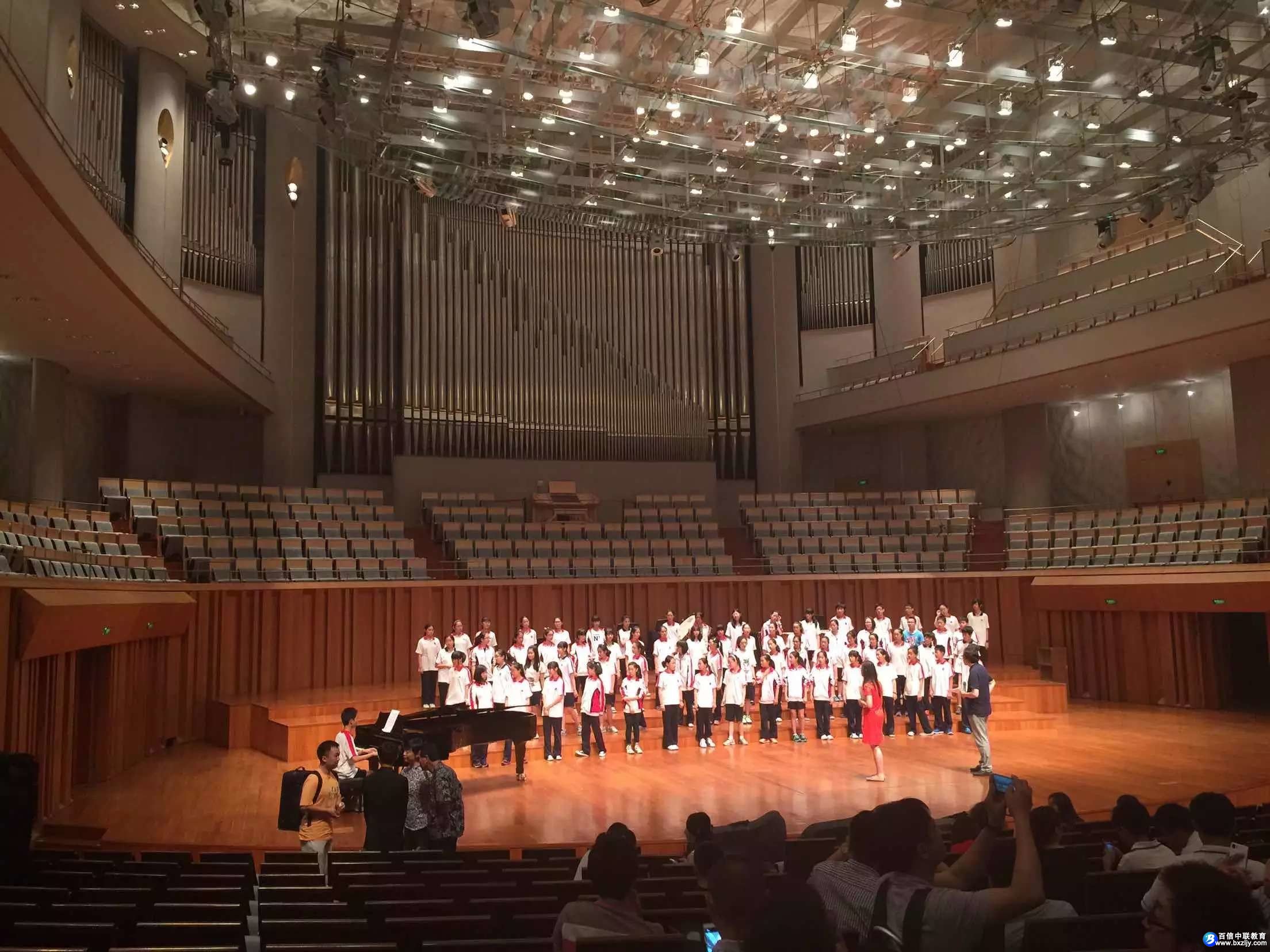 �������ʦ����